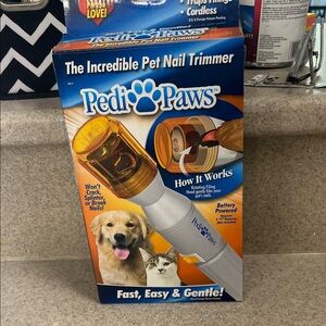 Pet Nail Trimmer - Gold and White
